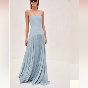 Alexis Sunniva Dress in Blue